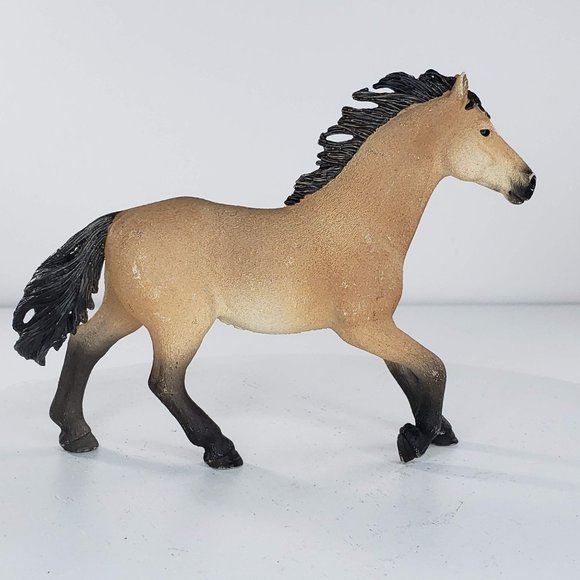 Schleich Toys Schleich Quarter Horse Stallion Buckskin 3853 Poshmark